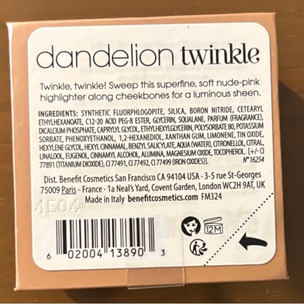 Benefit Dandelion Twinkle Highlighter in Soft Nude Pink